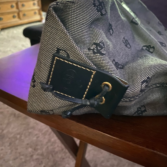 Dooney Bourke purse - Picture 3 of 8